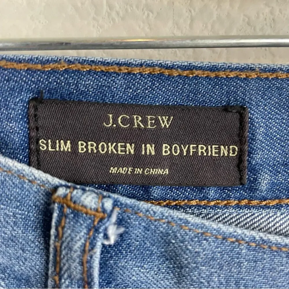 J Crew Slim Broken In Boyfriend Medium Wash Jeans 29
